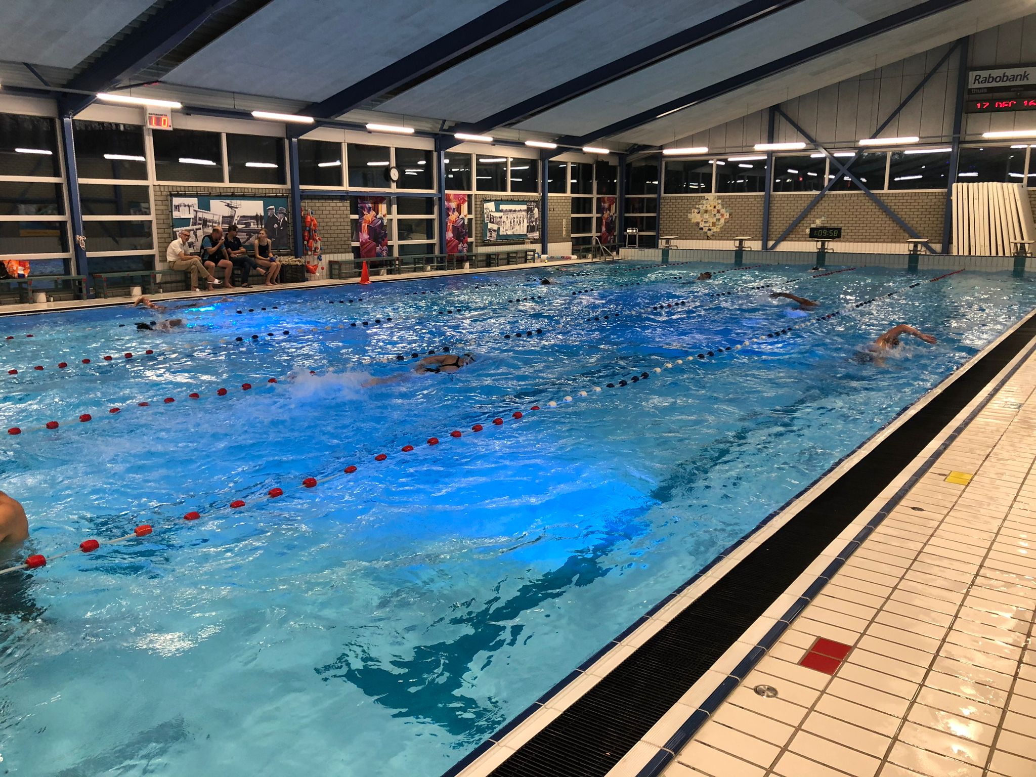 Uitslag clubwedstrijd Bram Pronk 5x100m zwemmen 